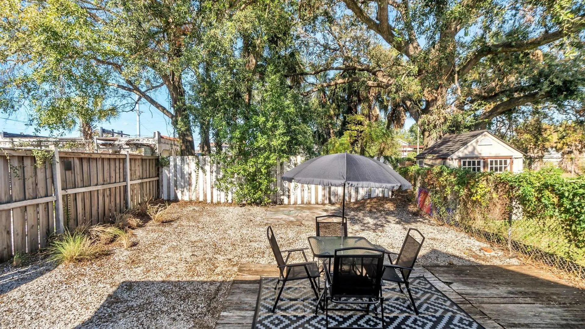 Casa de Férias Heart Of Ybor City 3Bedroom Walk To 7Th Ave Tampa